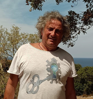 Image of Author Athanasios Komianos