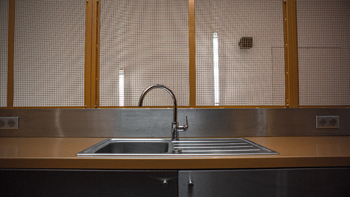 Built to Impress: The Black Stainless Sink That Redefines Kitchen Functionality