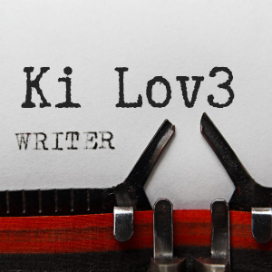 Image of Author Ki Lov3 Bestselling Author in: Apocalypse, Sci-Fi, Dystopian, Murder Mysteries, Survival Fiction and Self Help.