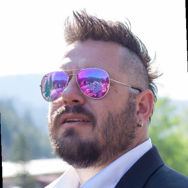 Image of Author Dustin Sweet