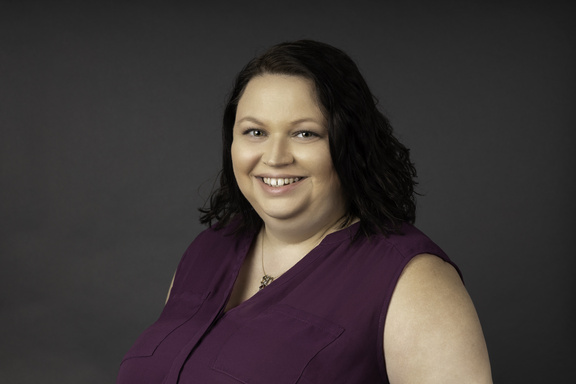 Image of Author Brandi MacCurdy
