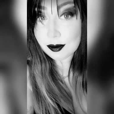 Image of Author Rhea Vynn