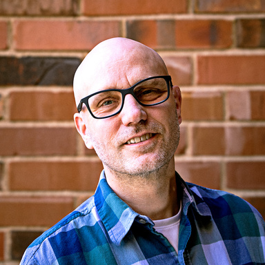 Image of Author Mitch Linhardt