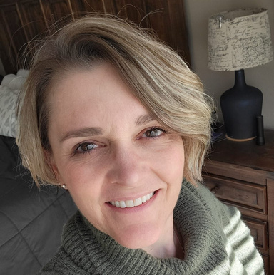 Image of Author Andie Hendrickson