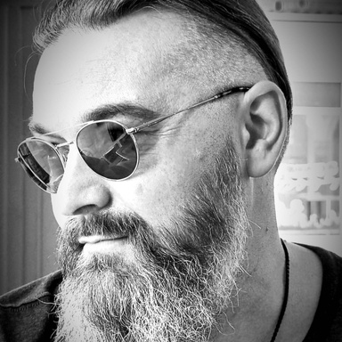 Image of Author Trevor Halliday