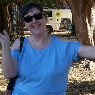 Image of Author AUSTRALIAN AUTHOR LYNNE McPHERSON!