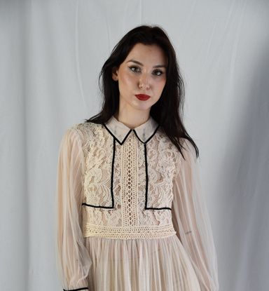 Image of Author Martina Dodevska