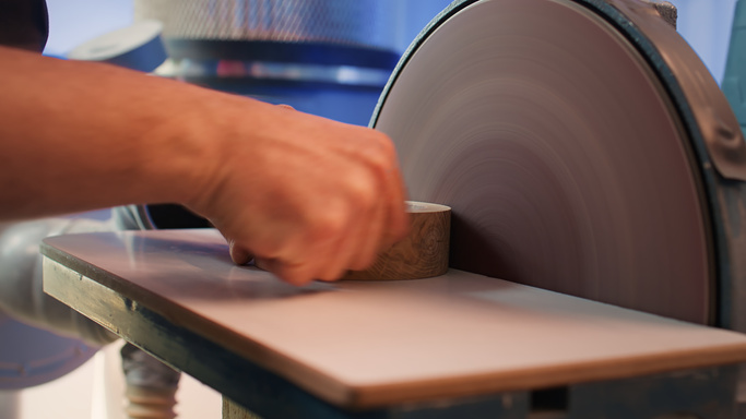 The Best Grinding Wheels for Precision Stone Shaping