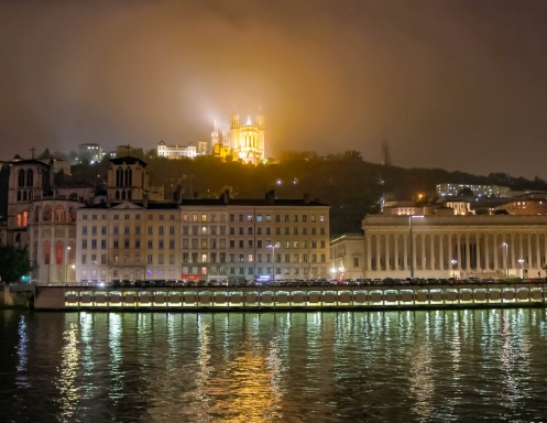 LYON by NIGHT