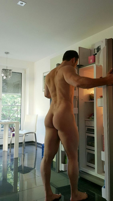 The 2021 Nudist Cookbook