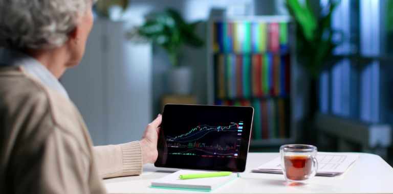 Investing for Retirement: Strategies to Grow Your Wealth over the Long-Term By Investment Mastery UK