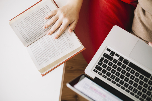 Speed Reading Course Secrets: How Experts Read 5x Faster