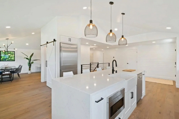 Grand Rapids Contracting Elevates Kitchen Remodeling in Grand Rapids, Michigan