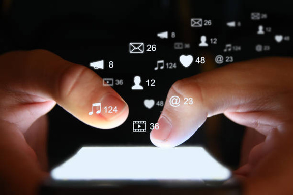 The Impact of Social Media on Modern Marketing: Trends and Insights