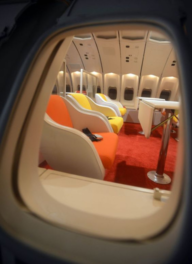 "Inflight Finesse: The Art of First-Class Flying and Dining"