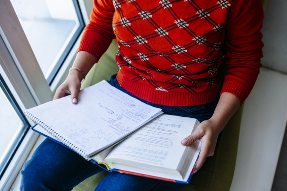 How Do Top Students Improve Reading Speed Before Exams?