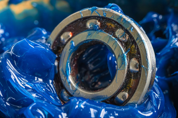 Choosing The Right Thickener For Multifunctional Grease