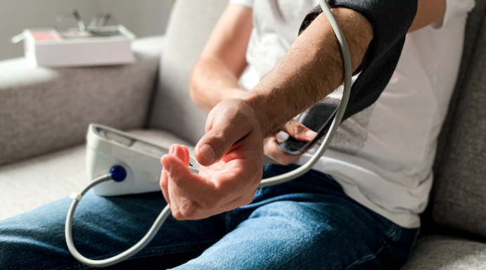 Managing Hypertension: A Guide to Using Blood Pressure Monitors Effectively.pdf