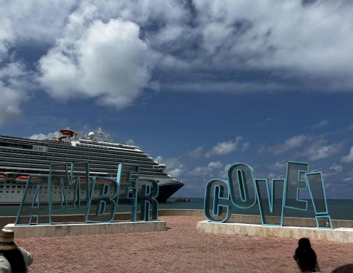 Cruisin with Carnival